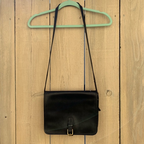 Coach Handbags - Coach vintage purse